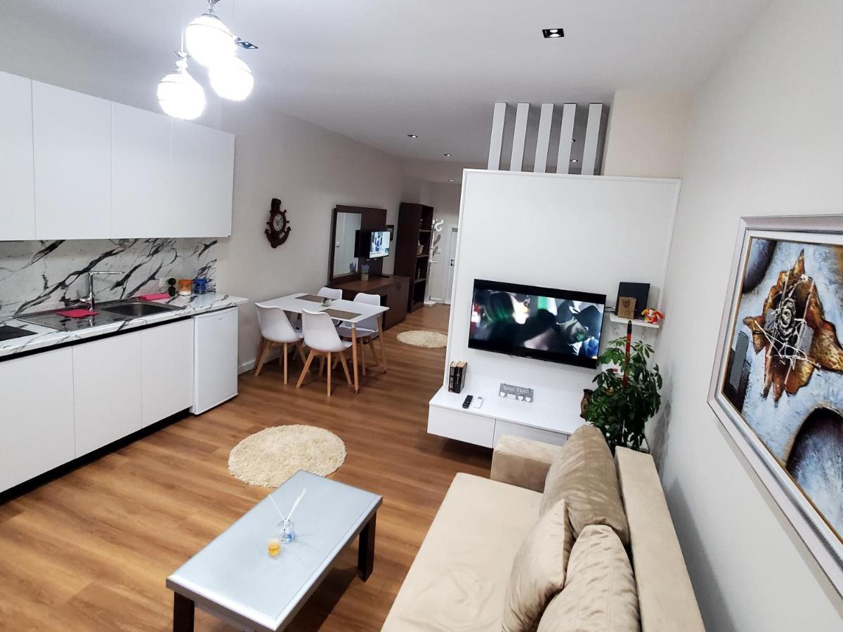 Armando'S House Durresアパートメント エクステリア 写真